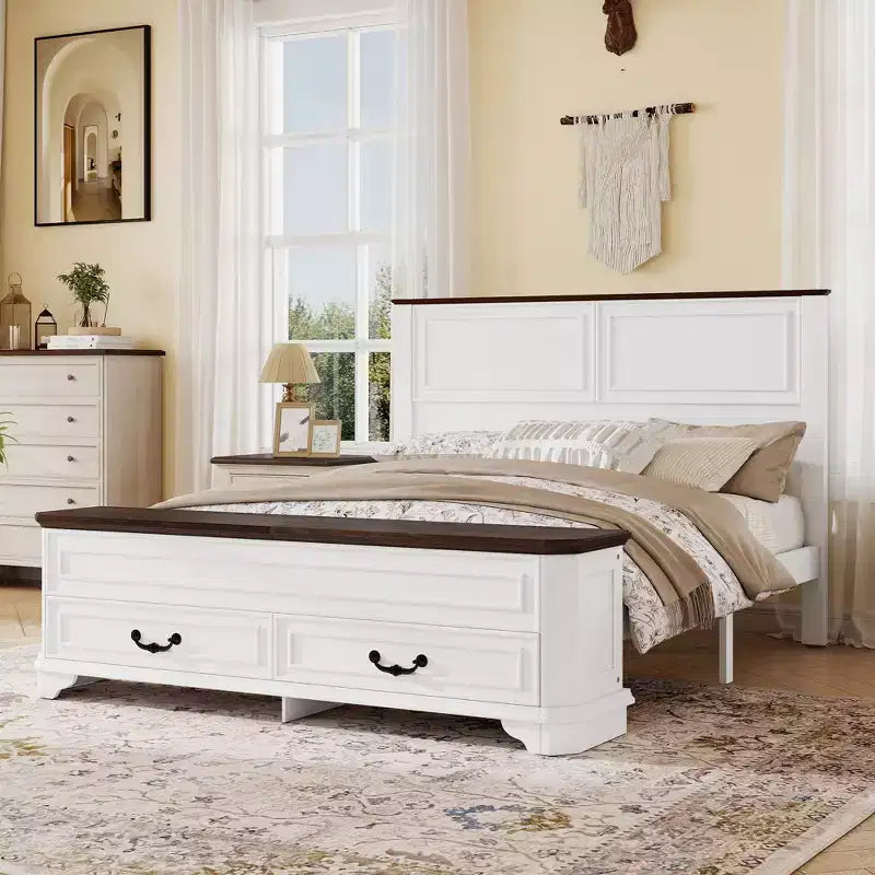 Lit Queen en pin de style campagnard Leonard avec banc de rangement et 2 grands tiroirs